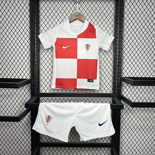 Kit Infantil Croácia 24/25 Euro Casa