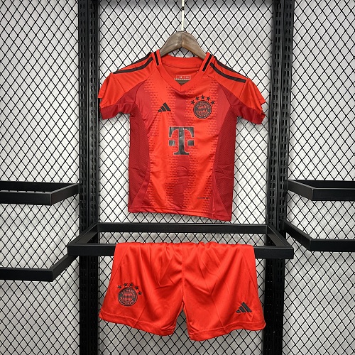 Kit Infantil Bayern Munich 24/25 Casa