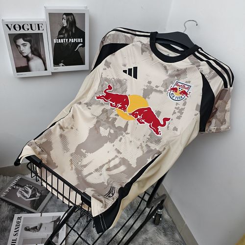 Camisa New York Red Bulls Fora 2025/26 Soccer
