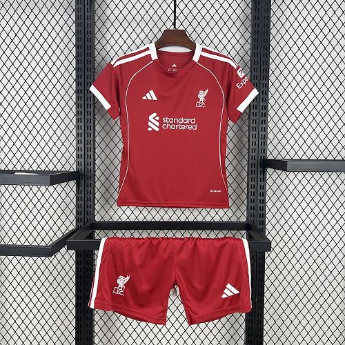 Kit Infantil Liv 25/26 Casa