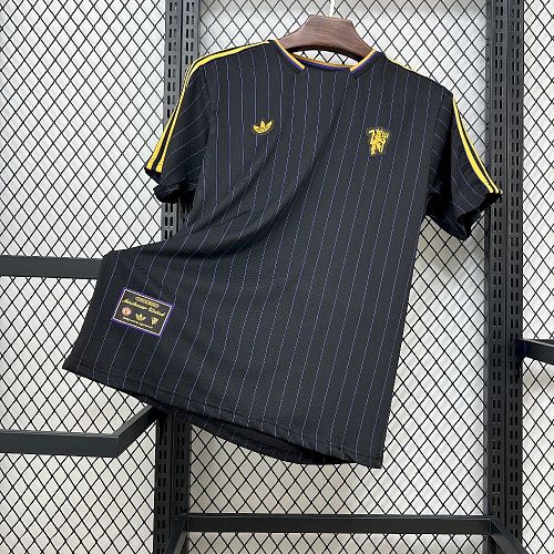 Camisa Manchester United 25/26 Terrace Icons