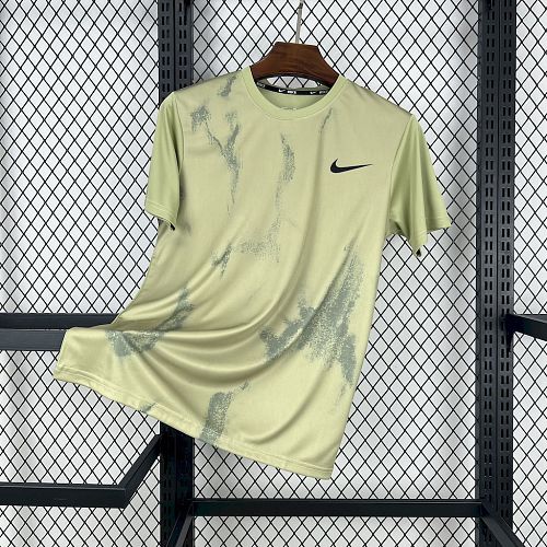 Camisa Nike 1045 豆绿色 T-shirt