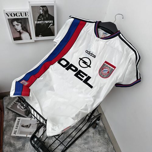 Camisa Bayern Munich Fora 1996/98 Retrô