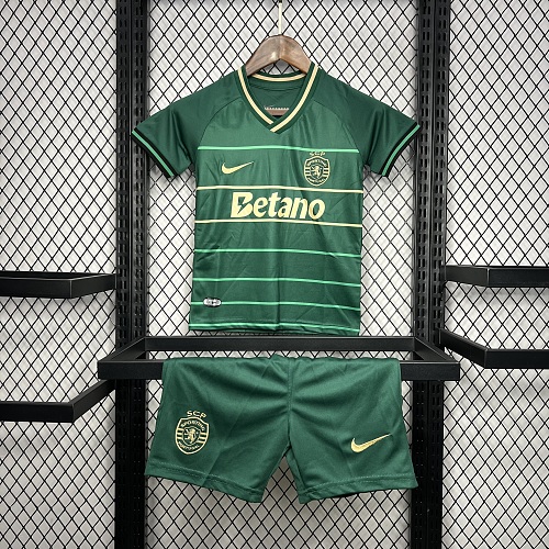 Kit Infantil Sporting CP 24/25 Fora