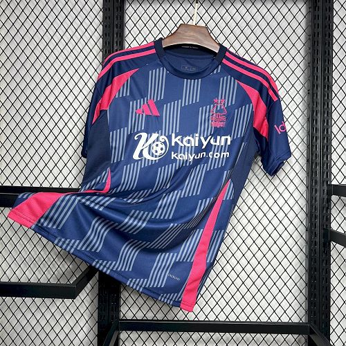 Camisa Nottingham Forest 24/25 Fora