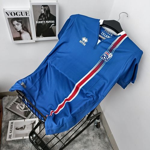 Camisa Top 1:1 Iceland Casa 2016/17 Retrô