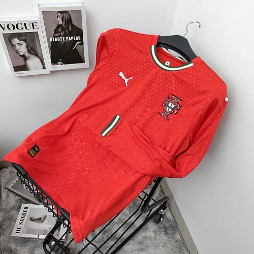 Camisa Long Sleeves Portugal Casa 2025 Soccer