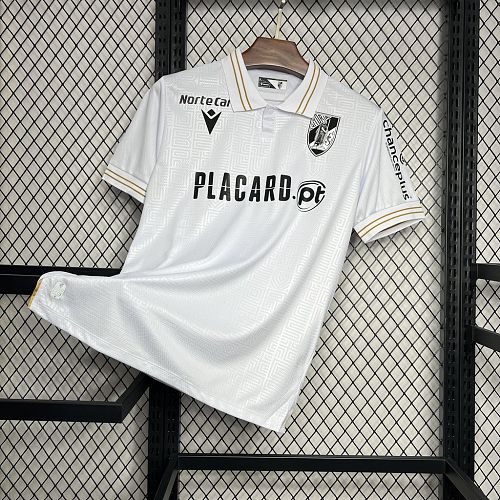 Camisa Vitoria de Guimaraes 24/25 Casa S-XXXL