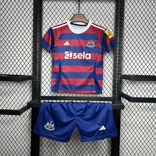 Kit Infantil Newcastle United 24/25 Fora