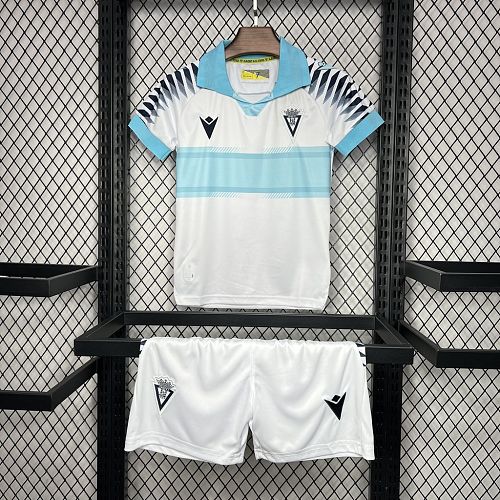 Kit Infantil Cadiz 24/25 Fora