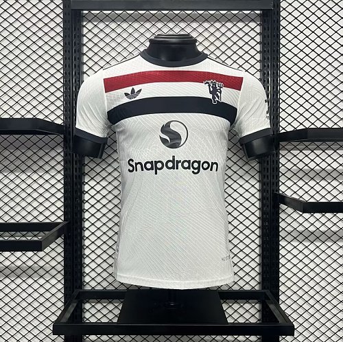 Camisa Manchester United 24/25 Terceira Versão Jogador