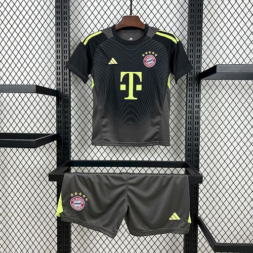 Kit Infantil Bayern Munich 25/26 Blackn Goleiro