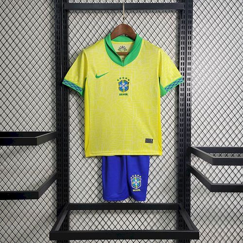 Kit Infantil Brasil 24/25 Casa