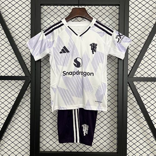 Kit Infantil Manchester United 25/26 Fora Size 16/28