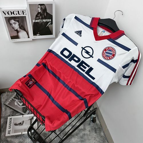 Camisa Bayern Munich Fora 1998/00 Retrô